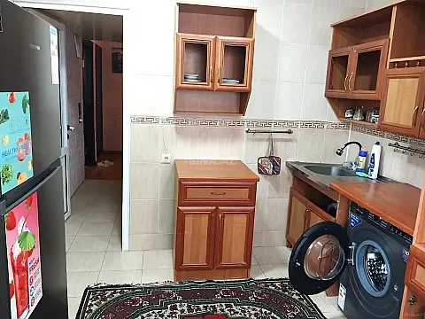 Kirayə verilir 2 otaqlı mənzil 68 m²