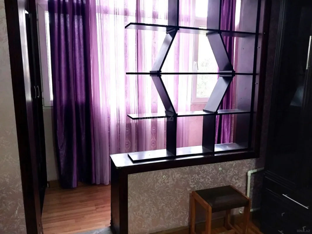 Kirayə verilir 2 otaqlı mənzil 68 m²