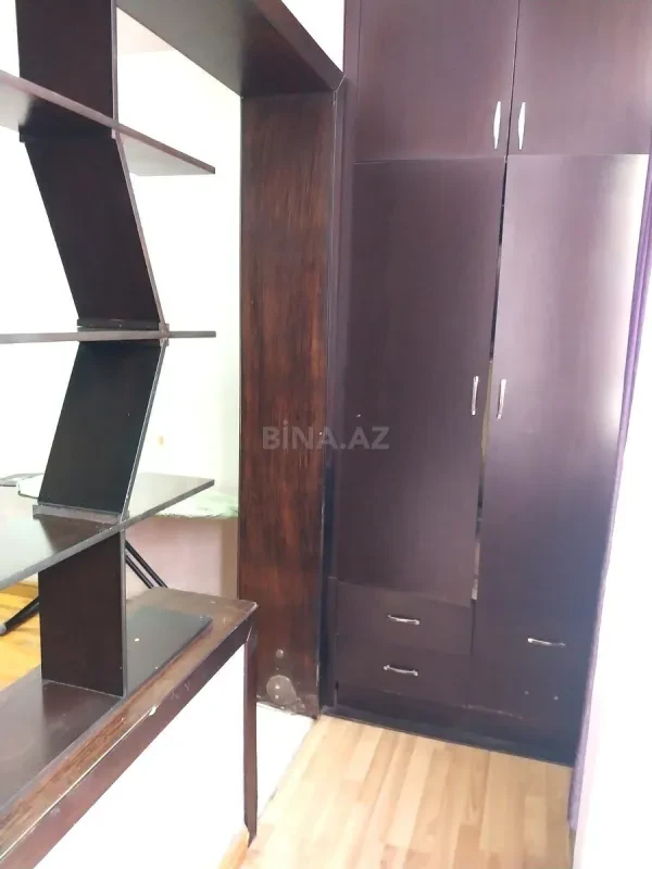 Kirayə verilir 2 otaqlı mənzil 68 m²