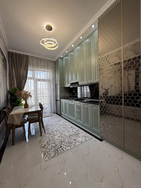 Satılır 3 otaqlı mənzil 106 m²