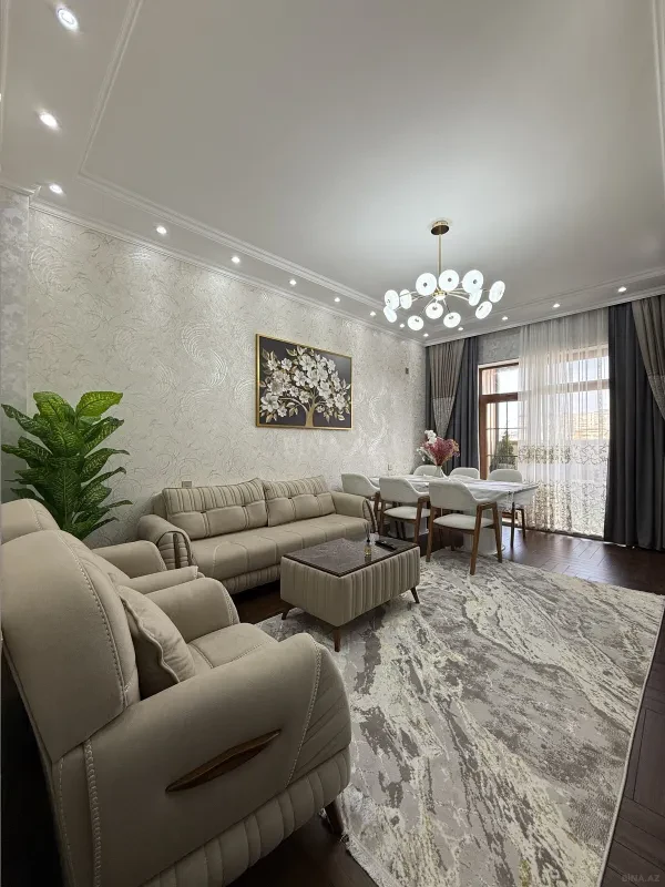 Satılır 3 otaqlı mənzil 106 m²