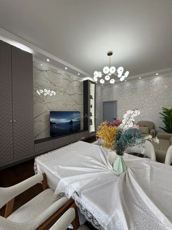 Satılır 3 otaqlı mənzil 106 m²