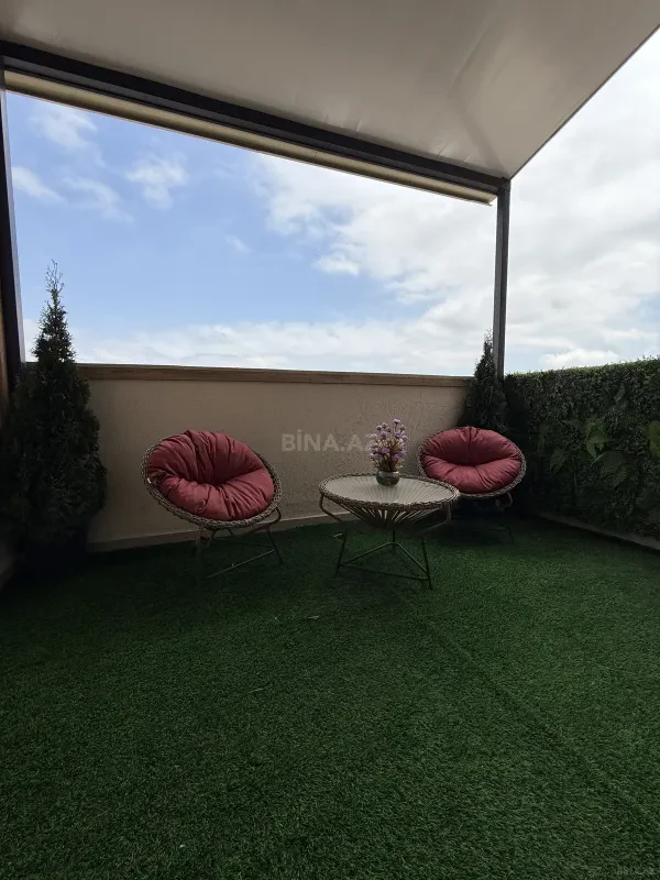 Satılır 3 otaqlı mənzil 106 m²