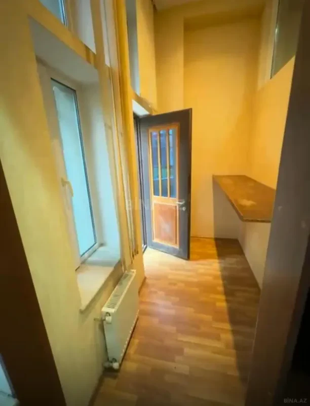 Kirayə verilir 3 otaqlı ofis 75 m²