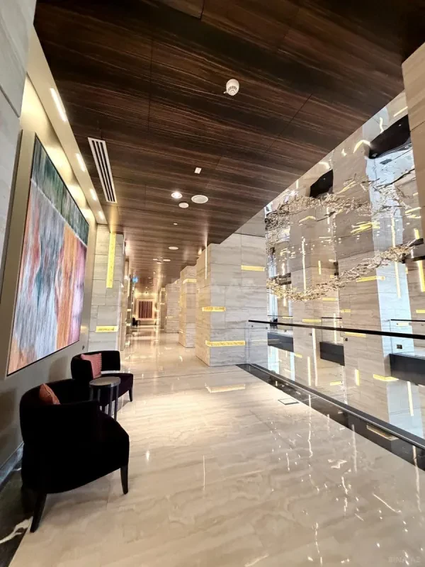 Kirayə verilir 3 otaqlı mənzil 165 m²