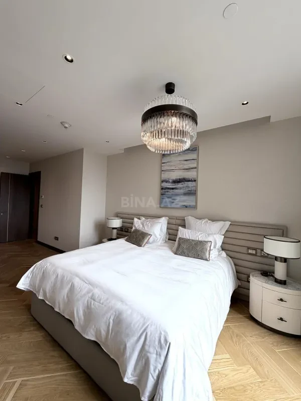 Kirayə verilir 3 otaqlı mənzil 165 m²