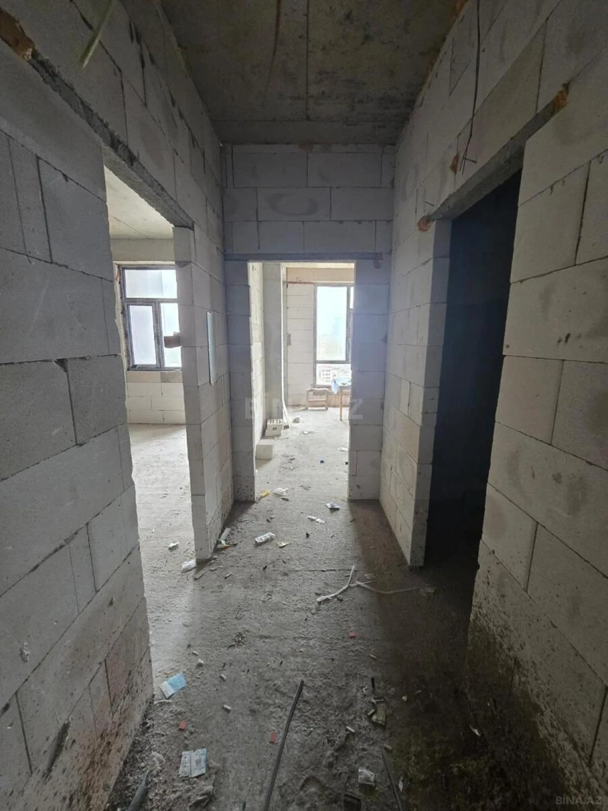 Satılır 1 otaqlı mənzil 52 m²