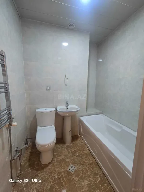 Satılır 4 otaqlı mənzil 100 m²