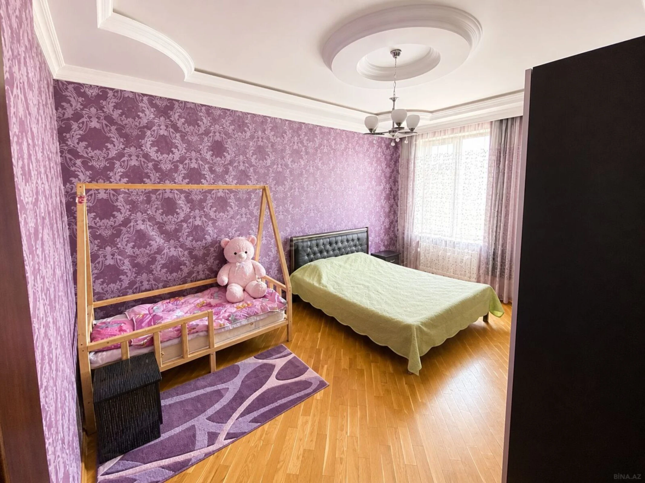 Satılır 2 otaqlı mənzil 90 m²