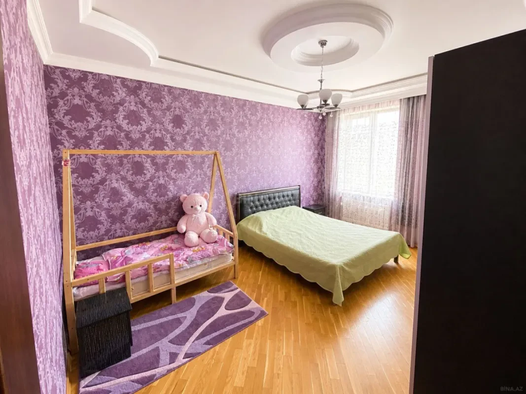 Satılır 2 otaqlı mənzil 90 m²
