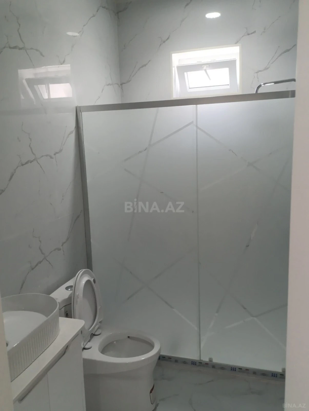 Satılır 4 otaqlı həyət evi 130 m²