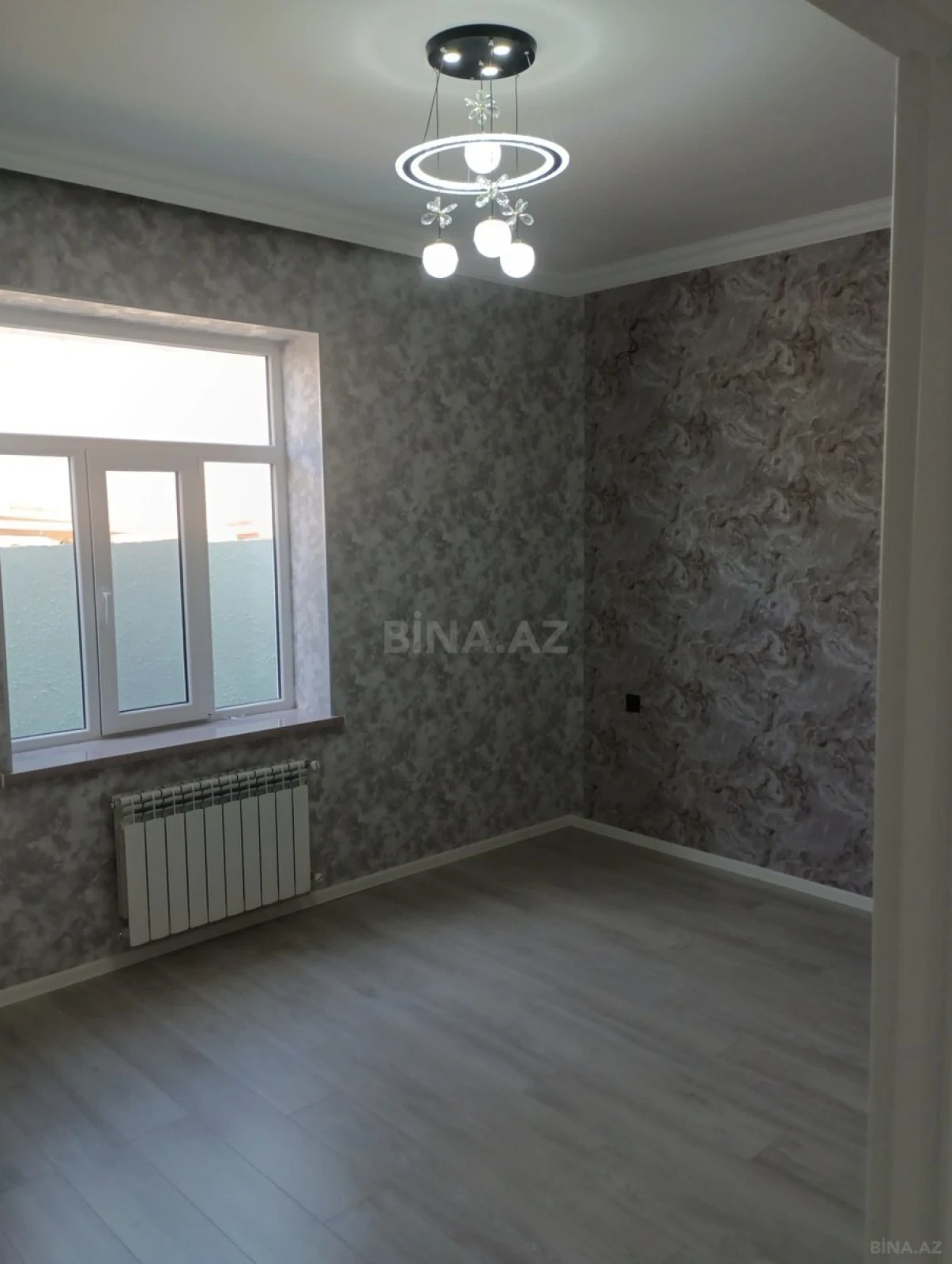 Satılır 4 otaqlı həyət evi 130 m²