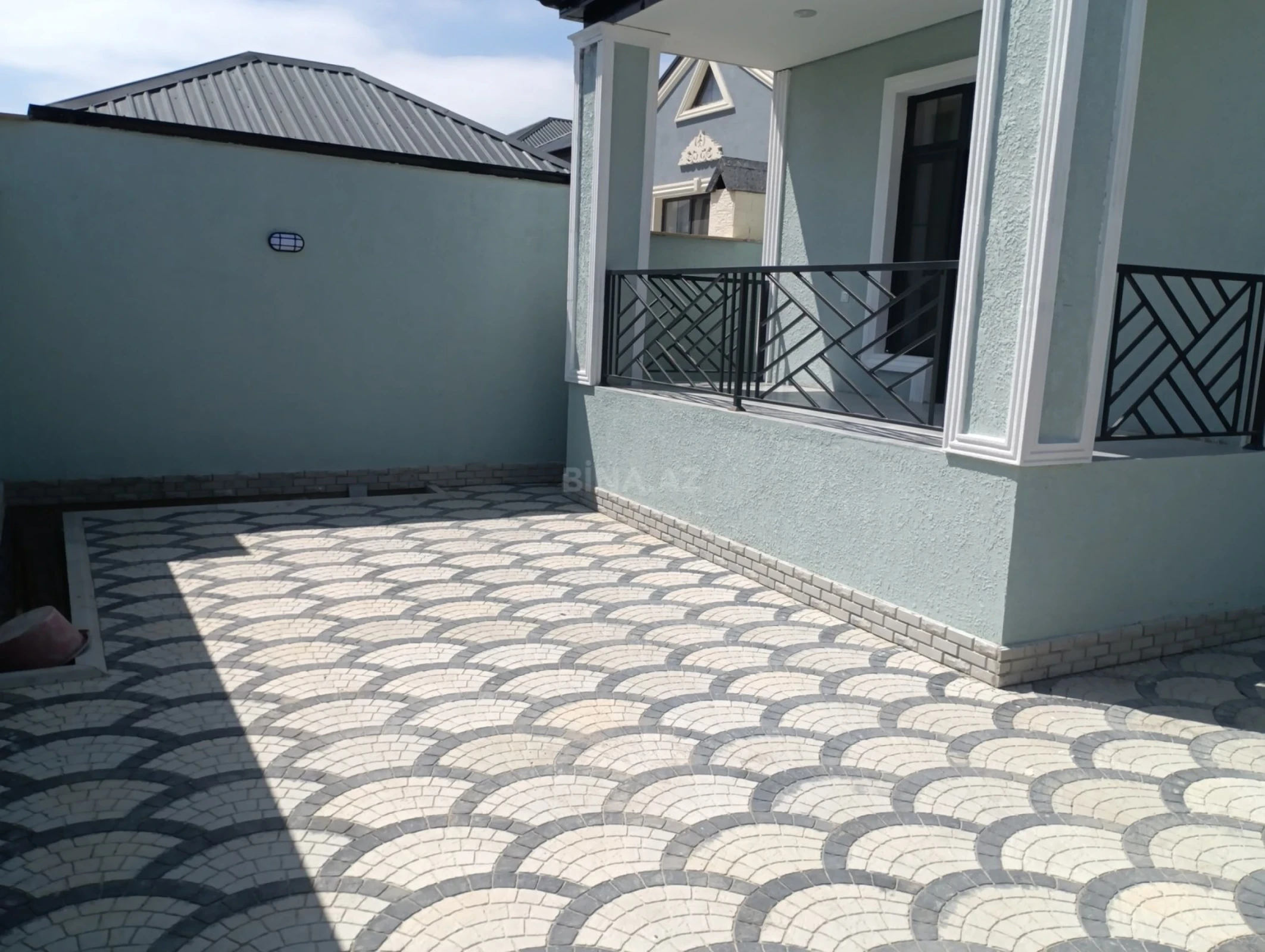 Satılır 4 otaqlı həyət evi 130 m²
