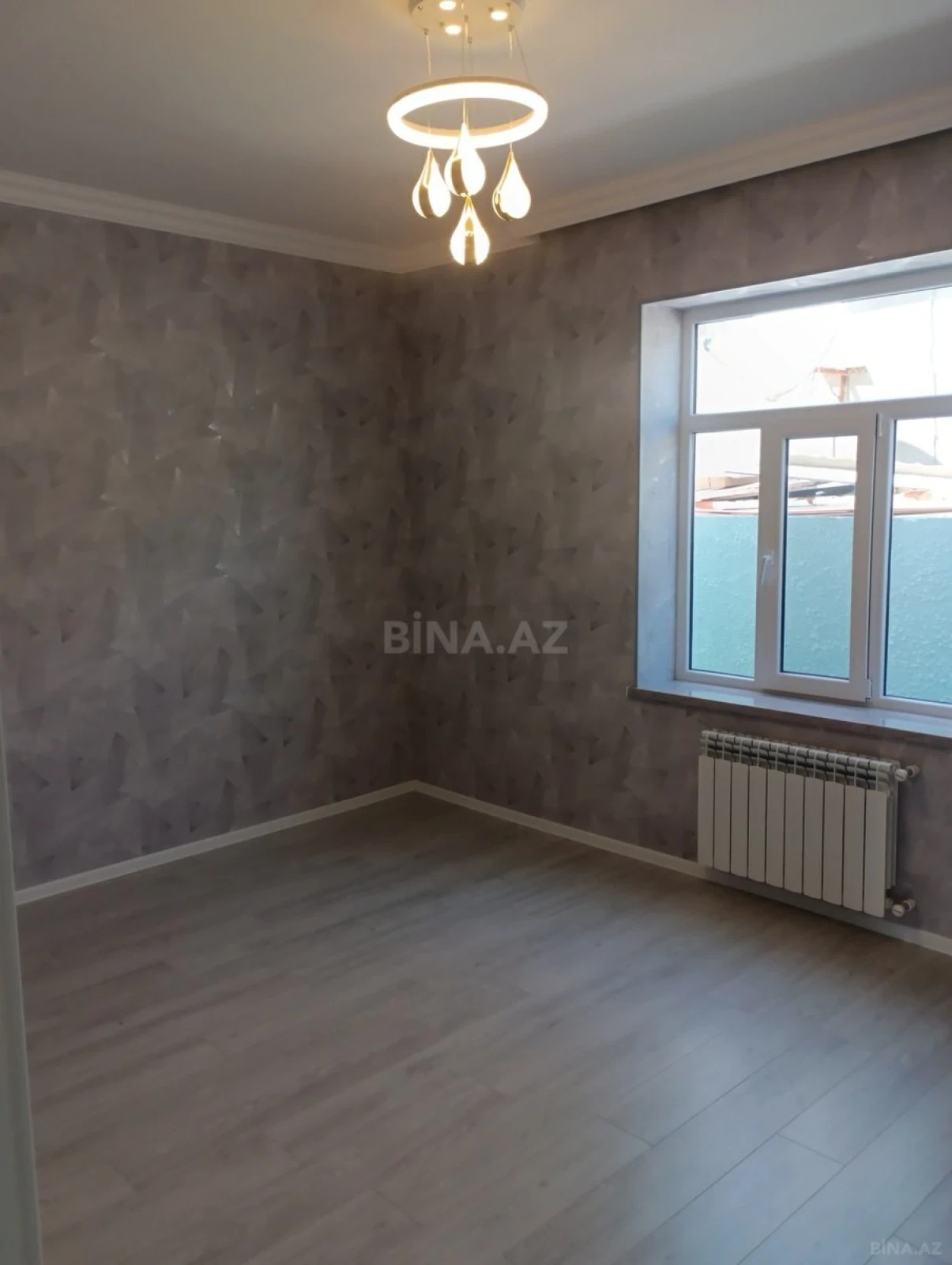 Satılır 4 otaqlı həyət evi 130 m²