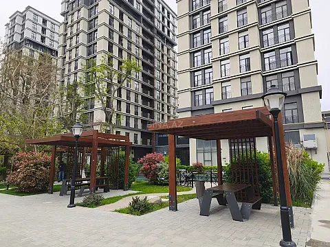 Kirayə verilir 2 otaqlı mənzil 70 m²
