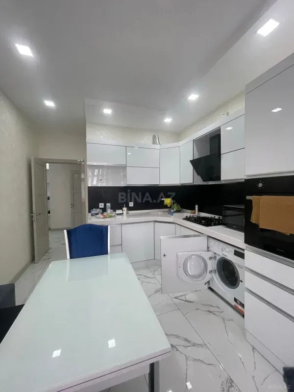 Kirayə verilir 3 otaqlı mənzil 103 m²