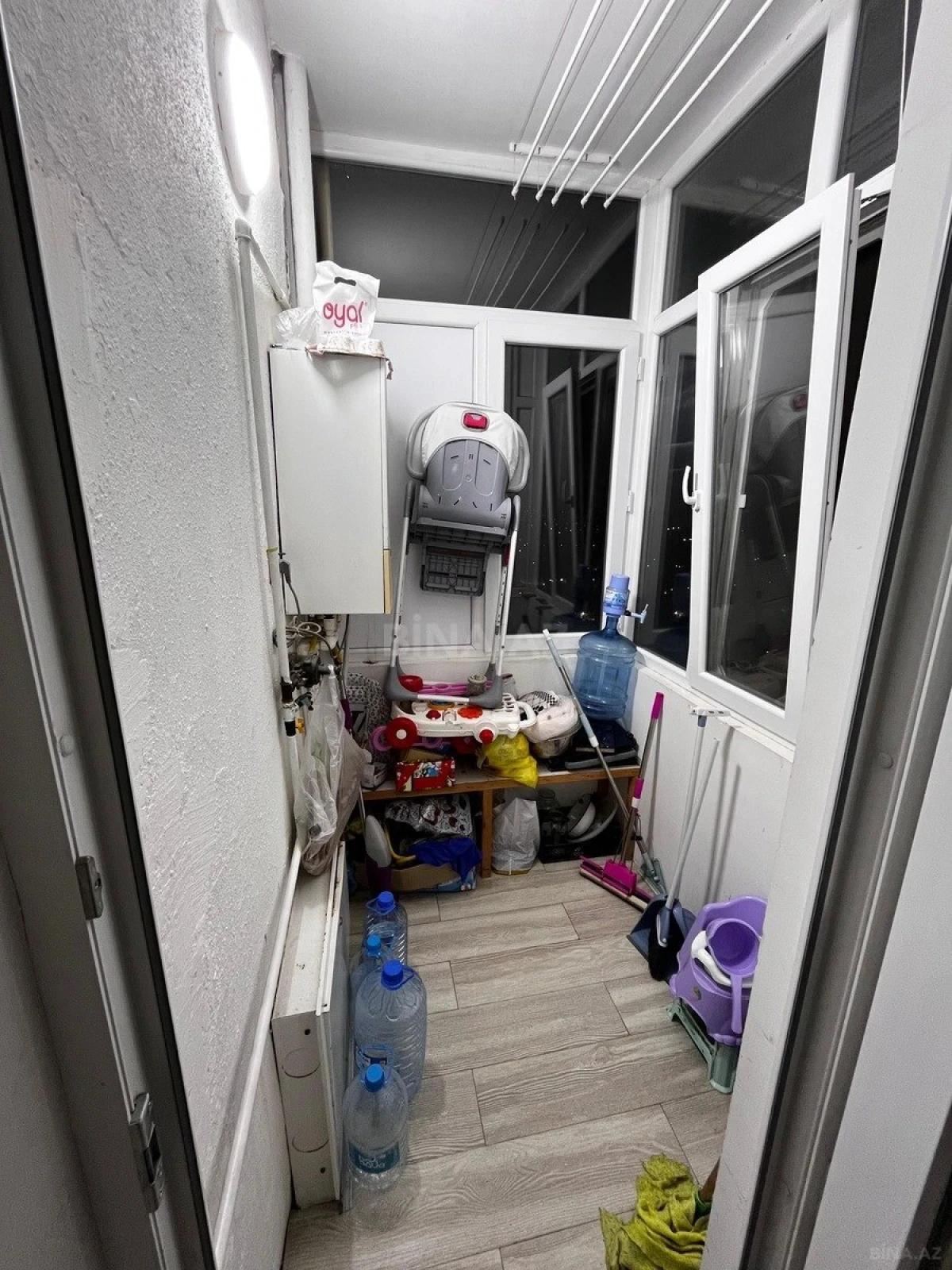 Satılır 2 otaqlı mənzil 82 m²