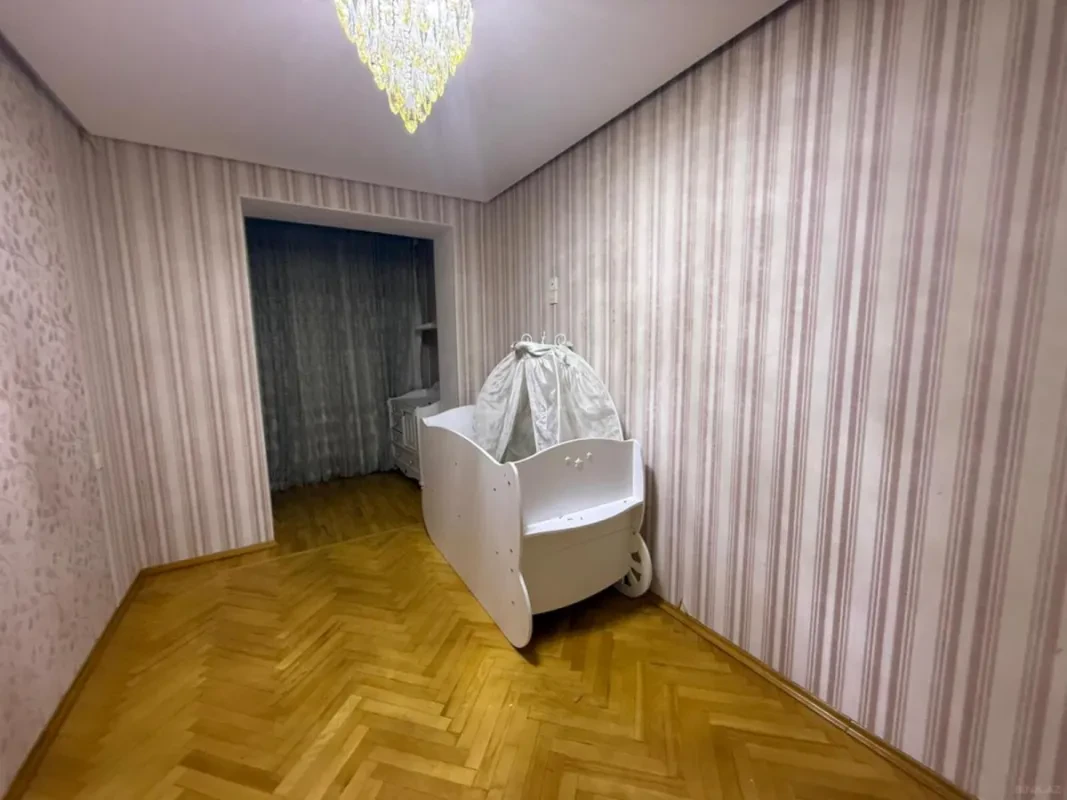 Satılır 3 otaqlı mənzil 87 m²