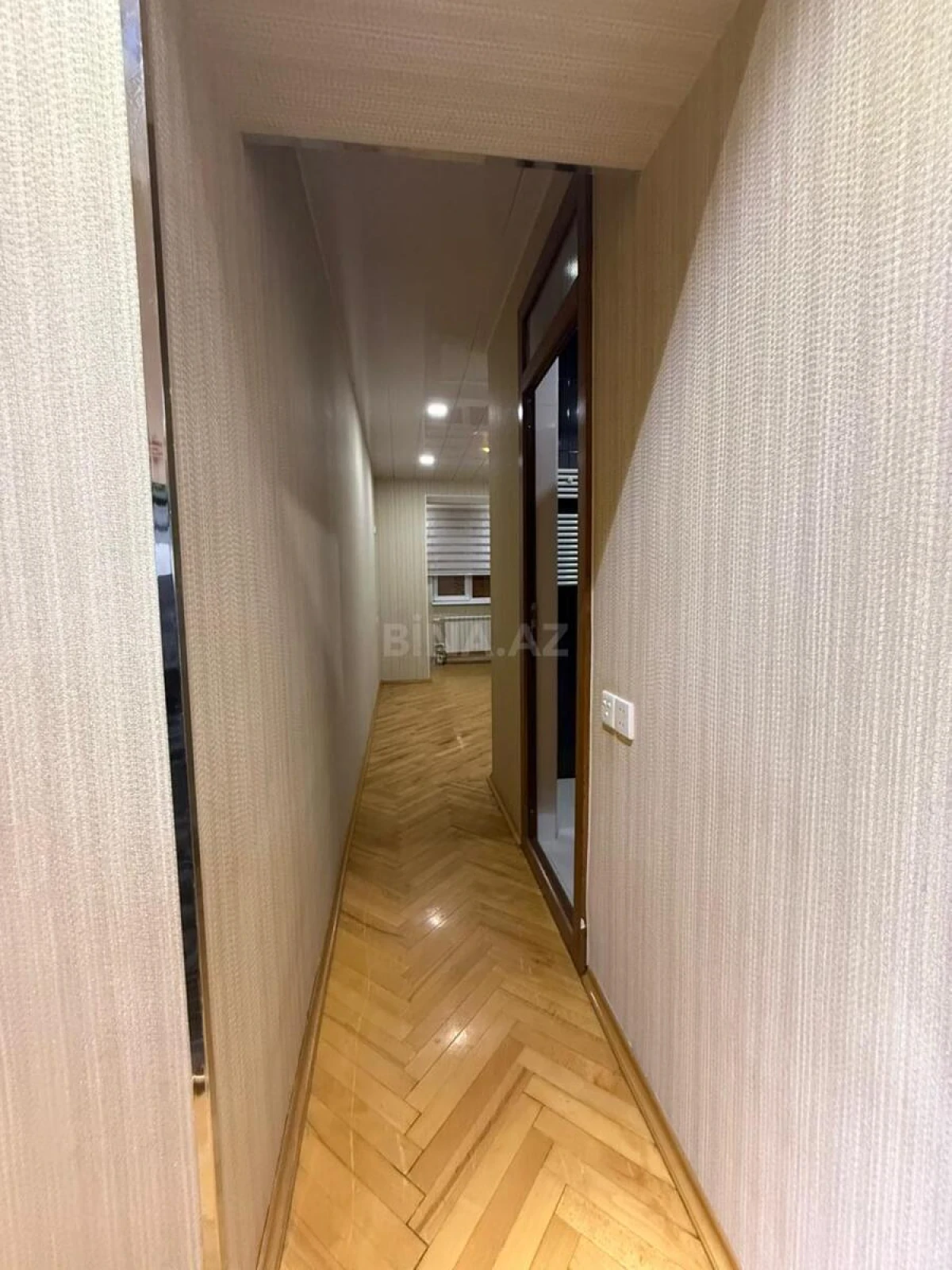Satılır 3 otaqlı mənzil 87 m²