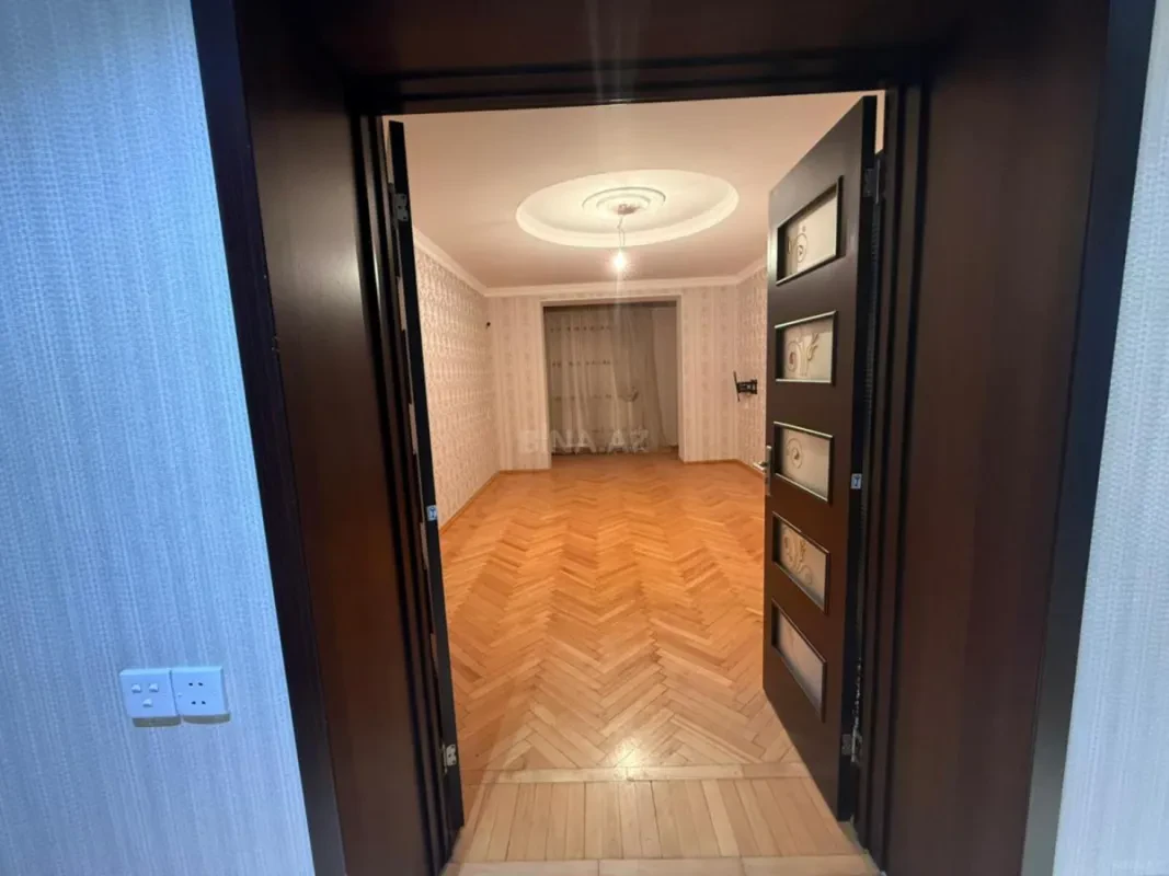 Satılır 3 otaqlı mənzil 87 m²