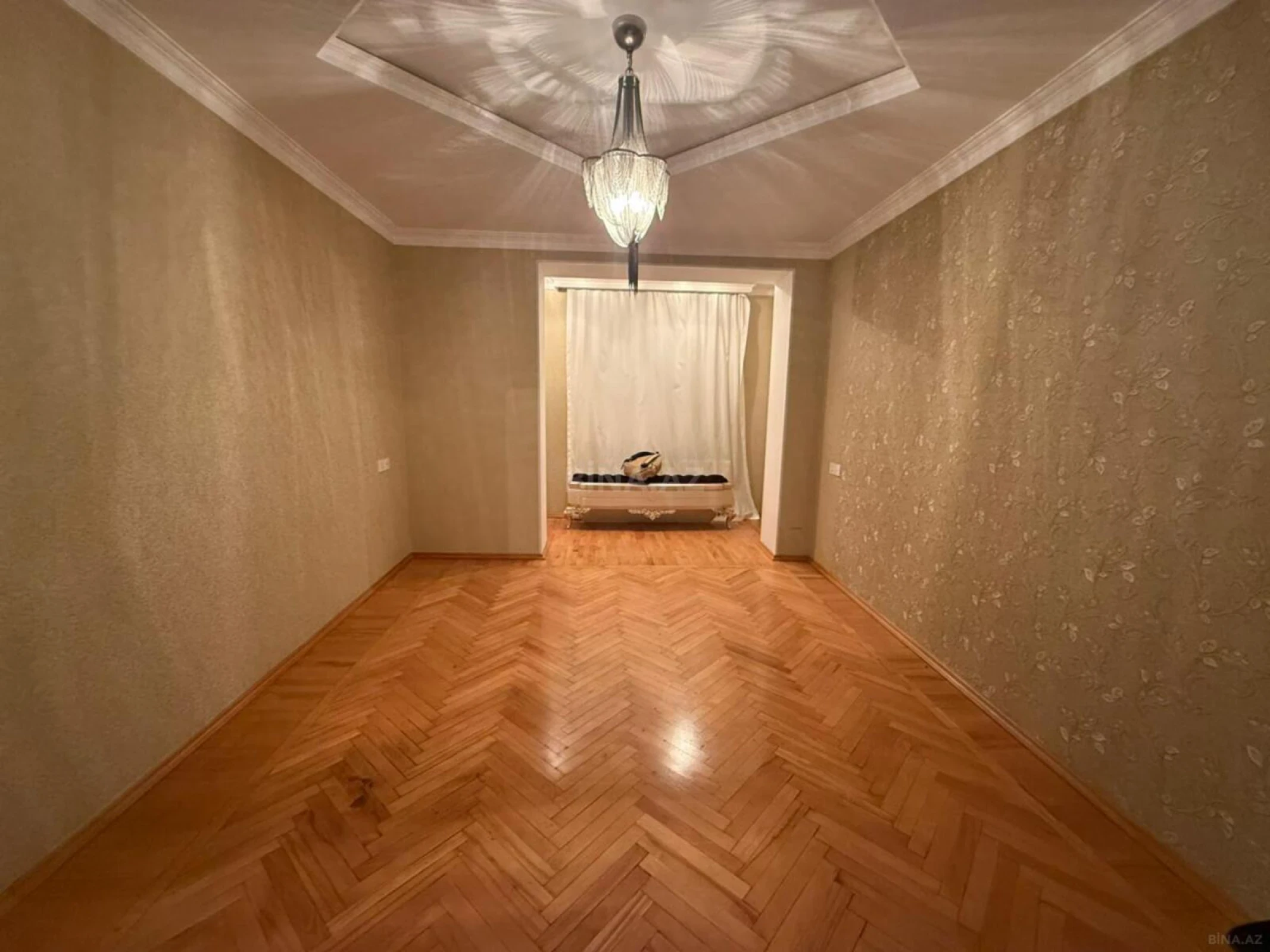 Satılır 3 otaqlı mənzil 87 m²