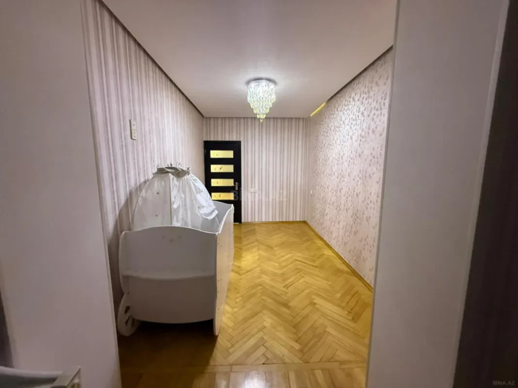 Satılır 3 otaqlı mənzil 87 m²