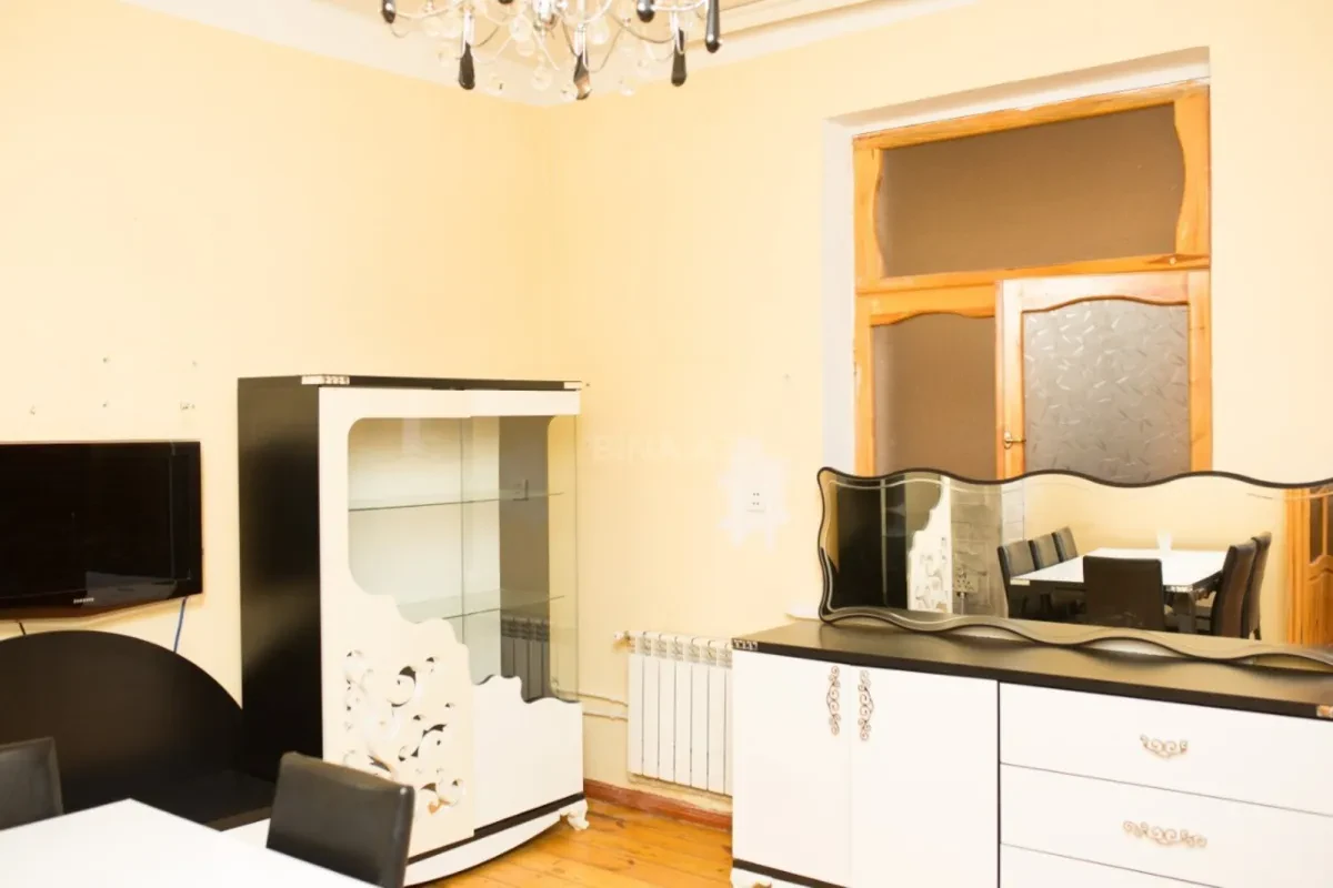 Kirayə verilir 3 otaqlı həyət evi 100 m²