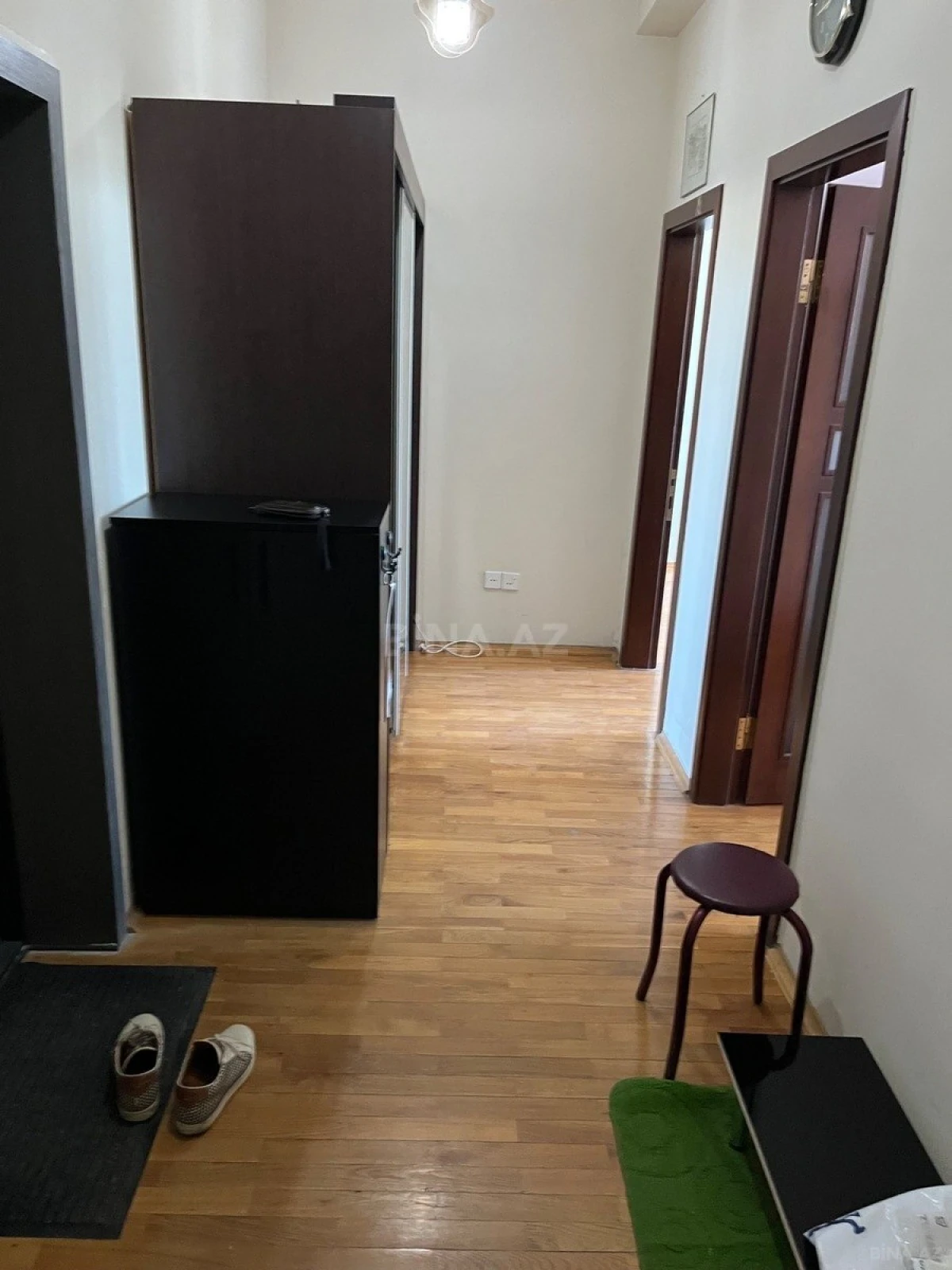 Satılır 2 otaqlı mənzil 83 m²