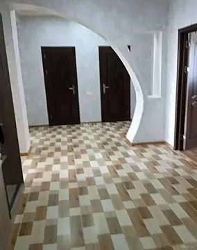 Kirayə verilir 3 otaqlı mənzil 120 m²