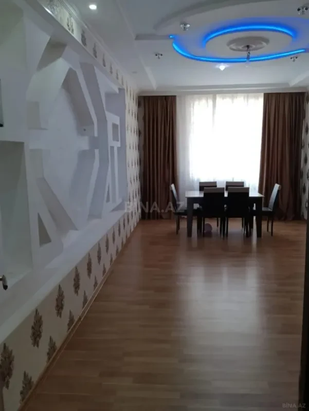 Kirayə verilir 3 otaqlı mənzil 120 m²