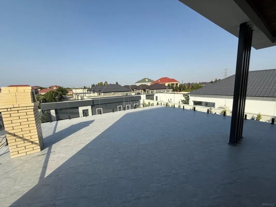 Satılır 7 otaqlı həyət evi 500 m²