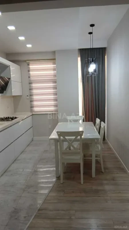 Satılır 3 otaqlı mənzil 90 m²