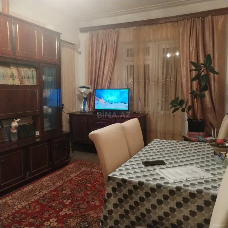 Satılır 2 otaqlı mənzil 48 m²