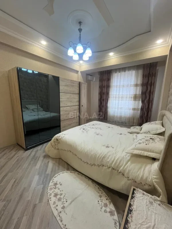 Kirayə verilir 3 otaqlı mənzil 110 m²