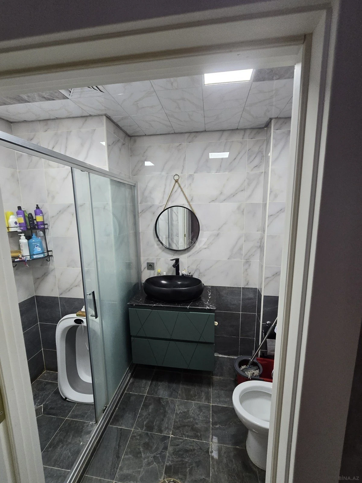 Satılır 4 otaqlı mənzil 115 m²