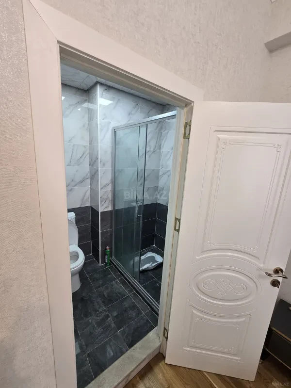 Satılır 4 otaqlı mənzil 115 m²