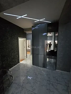Satılır 4 otaqlı mənzil 115 m²
