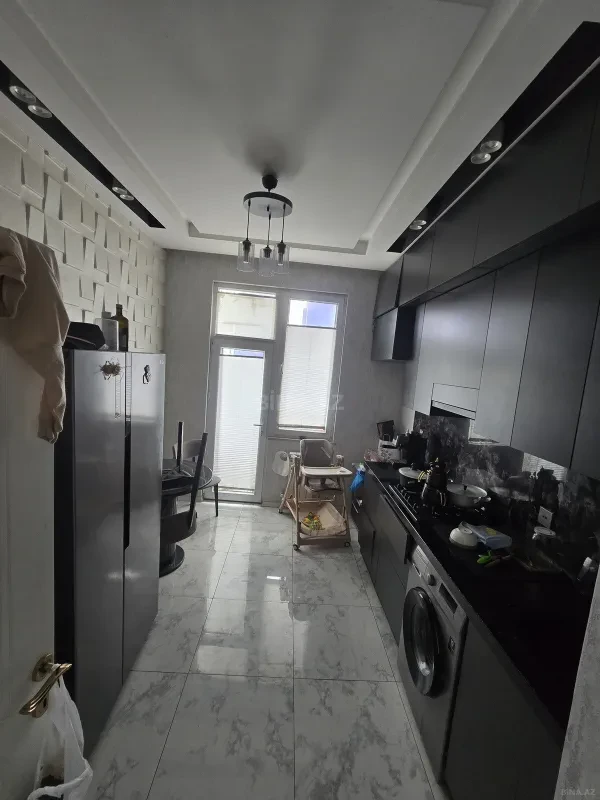 Satılır 4 otaqlı mənzil 115 m²