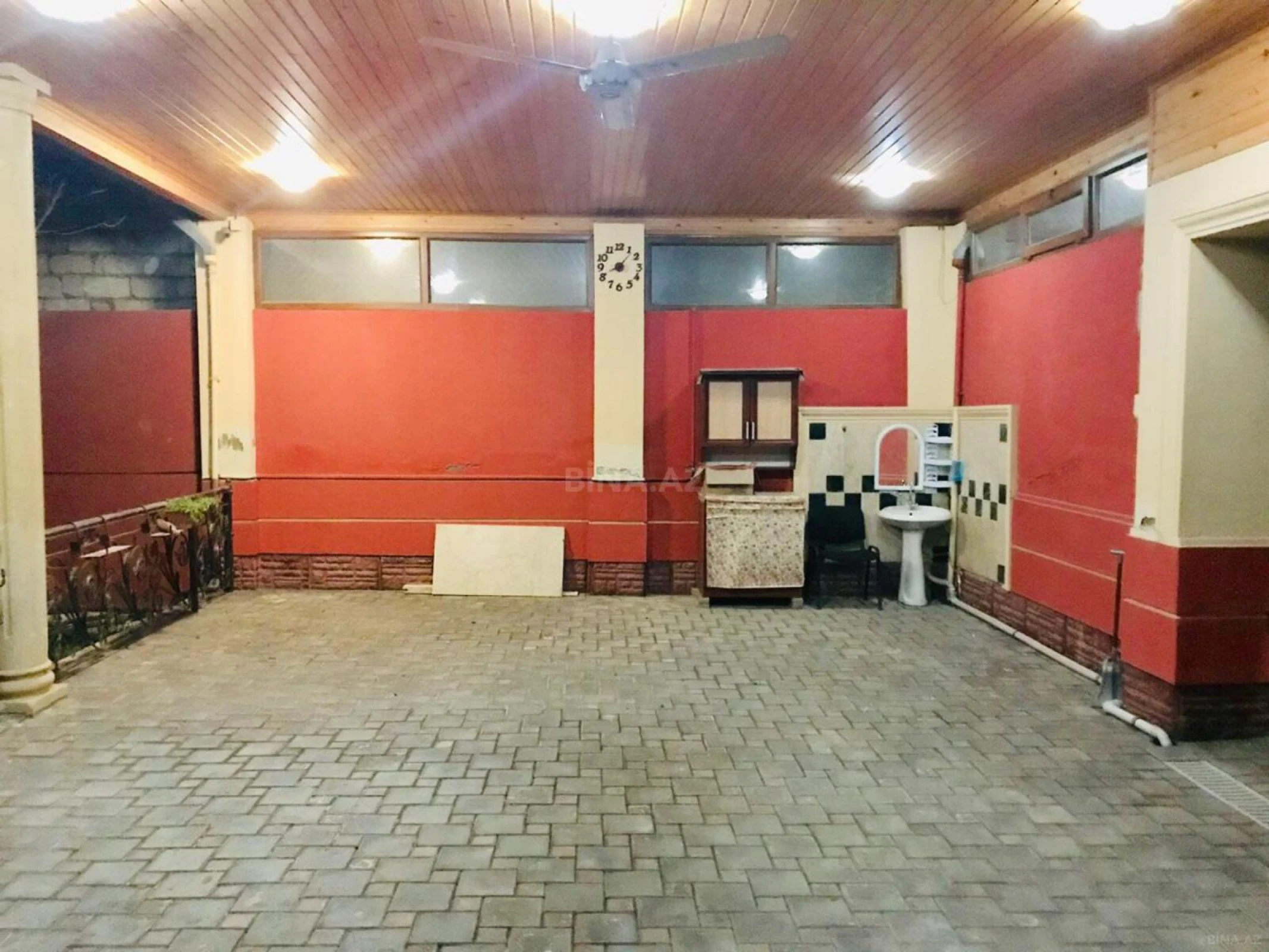 Satılır 5 otaqlı həyət evi 130 m²