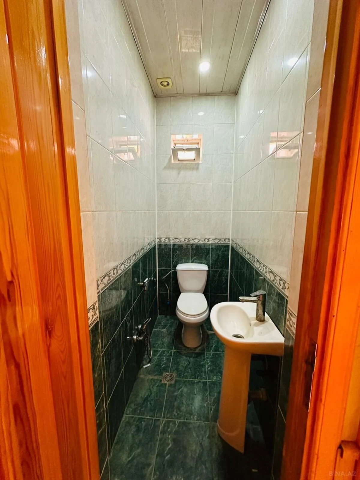 Satılır 5 otaqlı həyət evi 130 m²