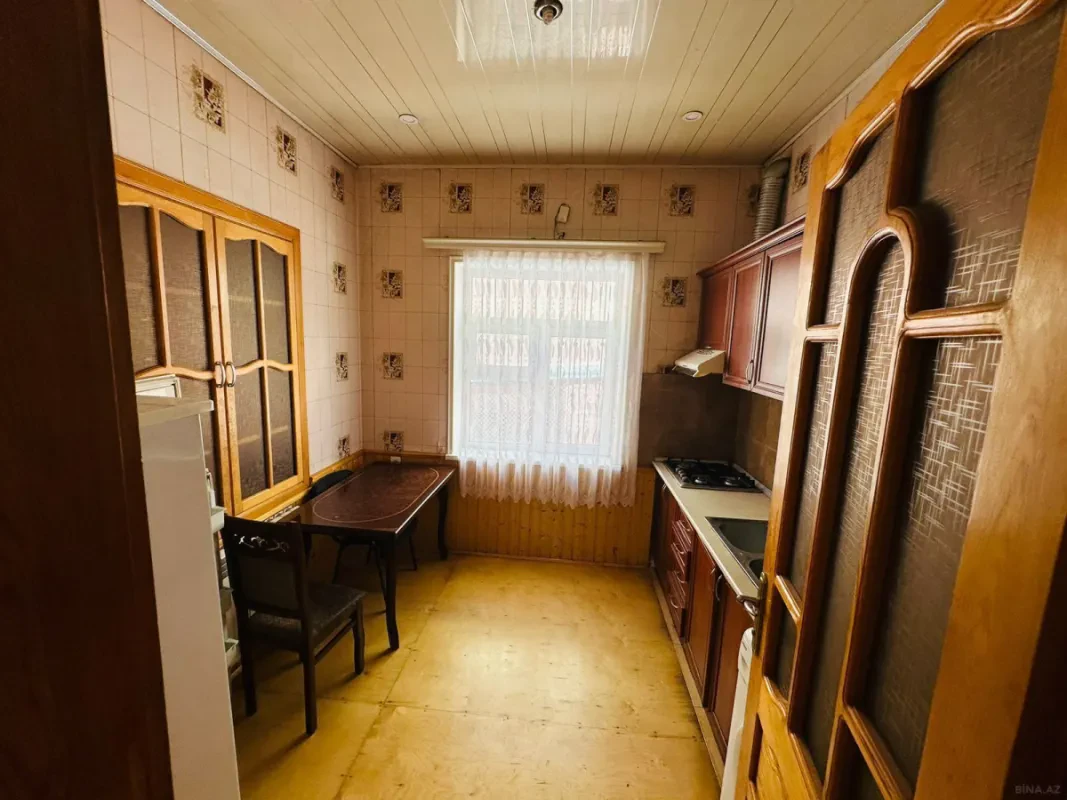 Satılır 5 otaqlı həyət evi 130 m²