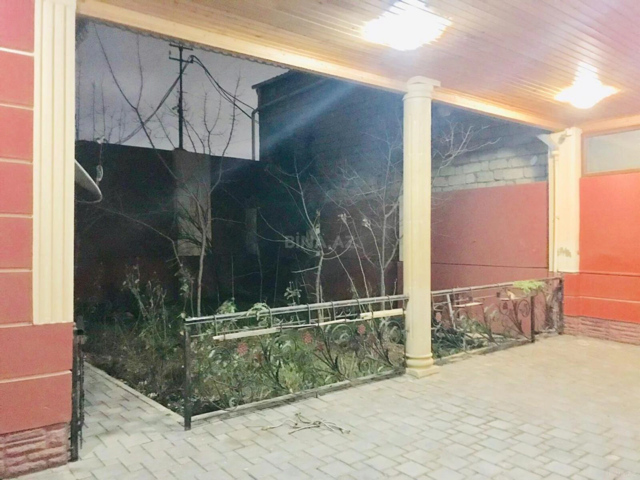 Satılır 5 otaqlı həyət evi 130 m²