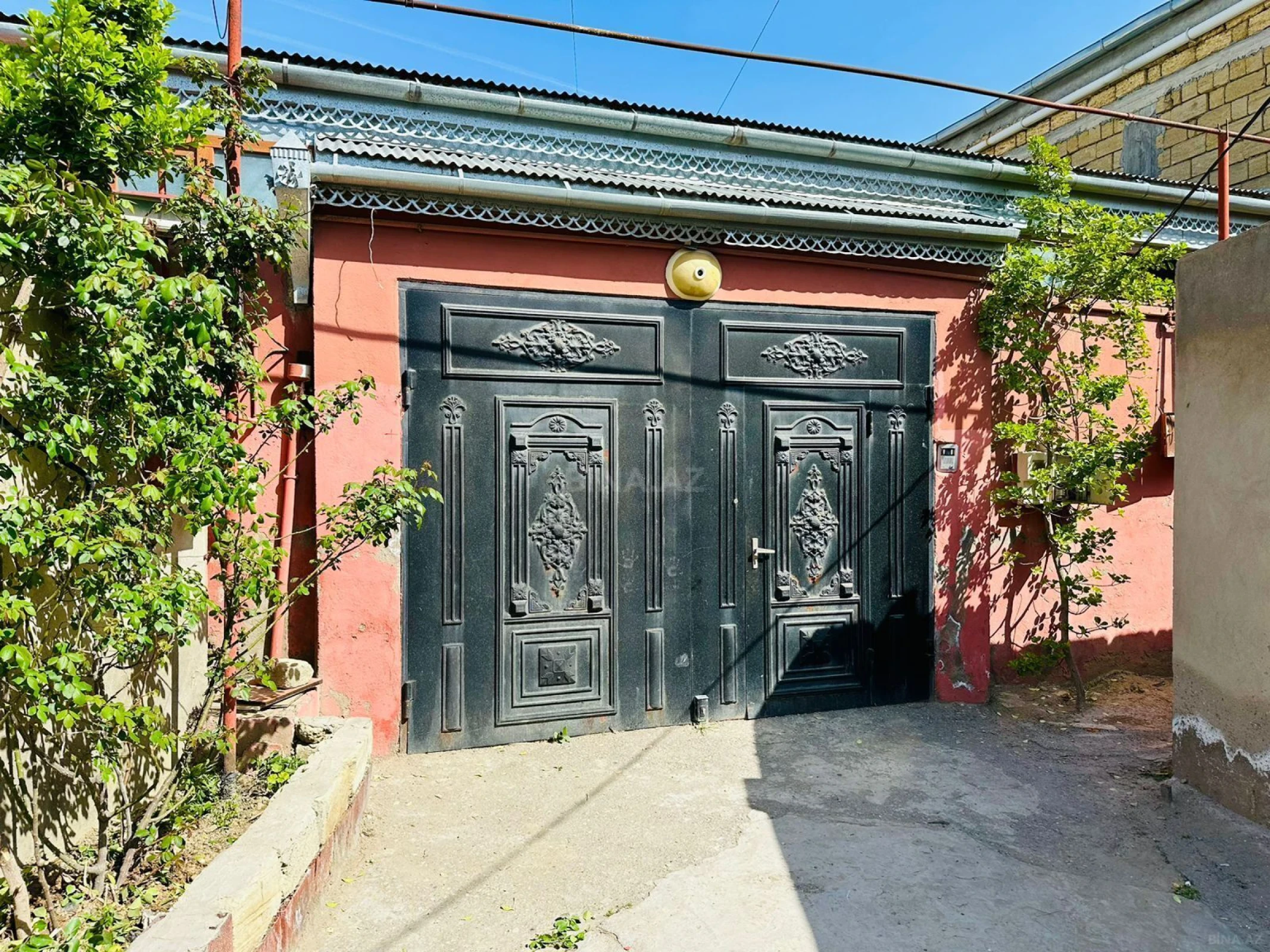 Satılır 5 otaqlı həyət evi 130 m²