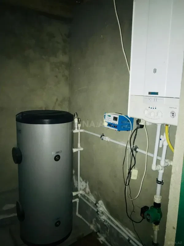 Satılır 5 otaqlı həyət evi 130 m²