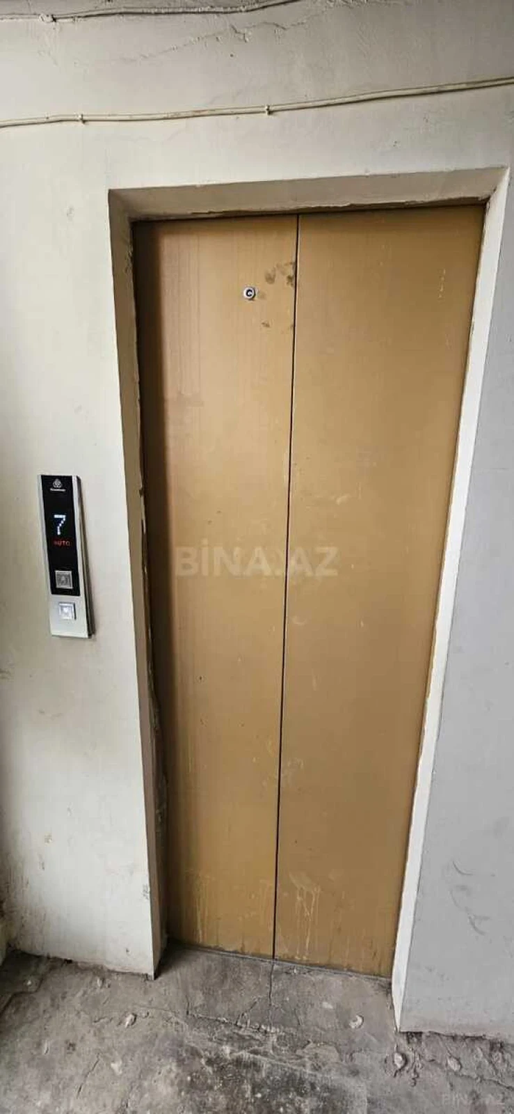 Satılır 2 otaqlı mənzil 65 m²