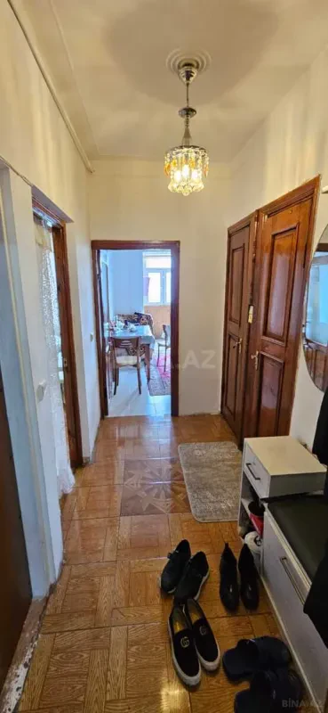 Satılır 2 otaqlı mənzil 65 m²