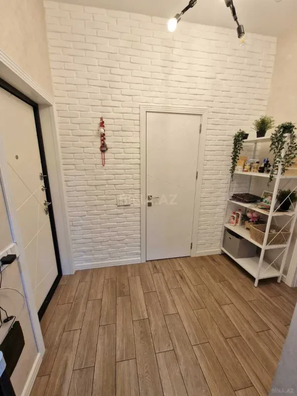 Satılır 2 otaqlı mənzil 80 m²
