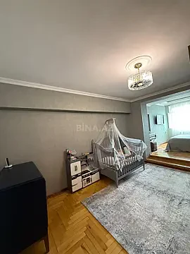 Satılır 2 otaqlı mənzil 75 m²
