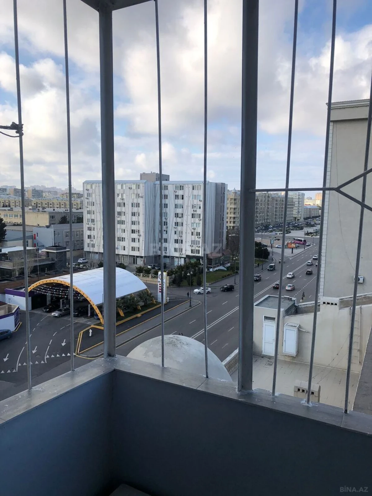 Satılır 3 otaqlı mənzil 86 m²