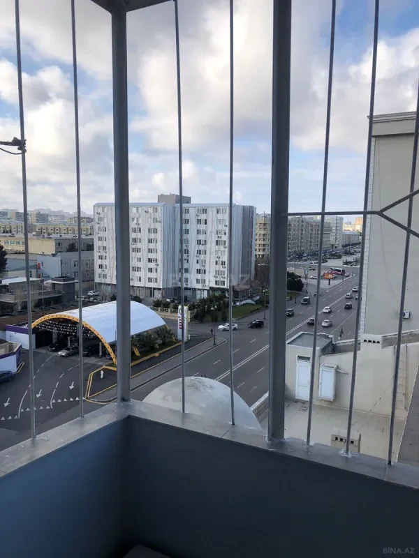 Satılır 3 otaqlı mənzil 86 m²